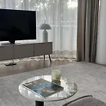 In 2 شقة *